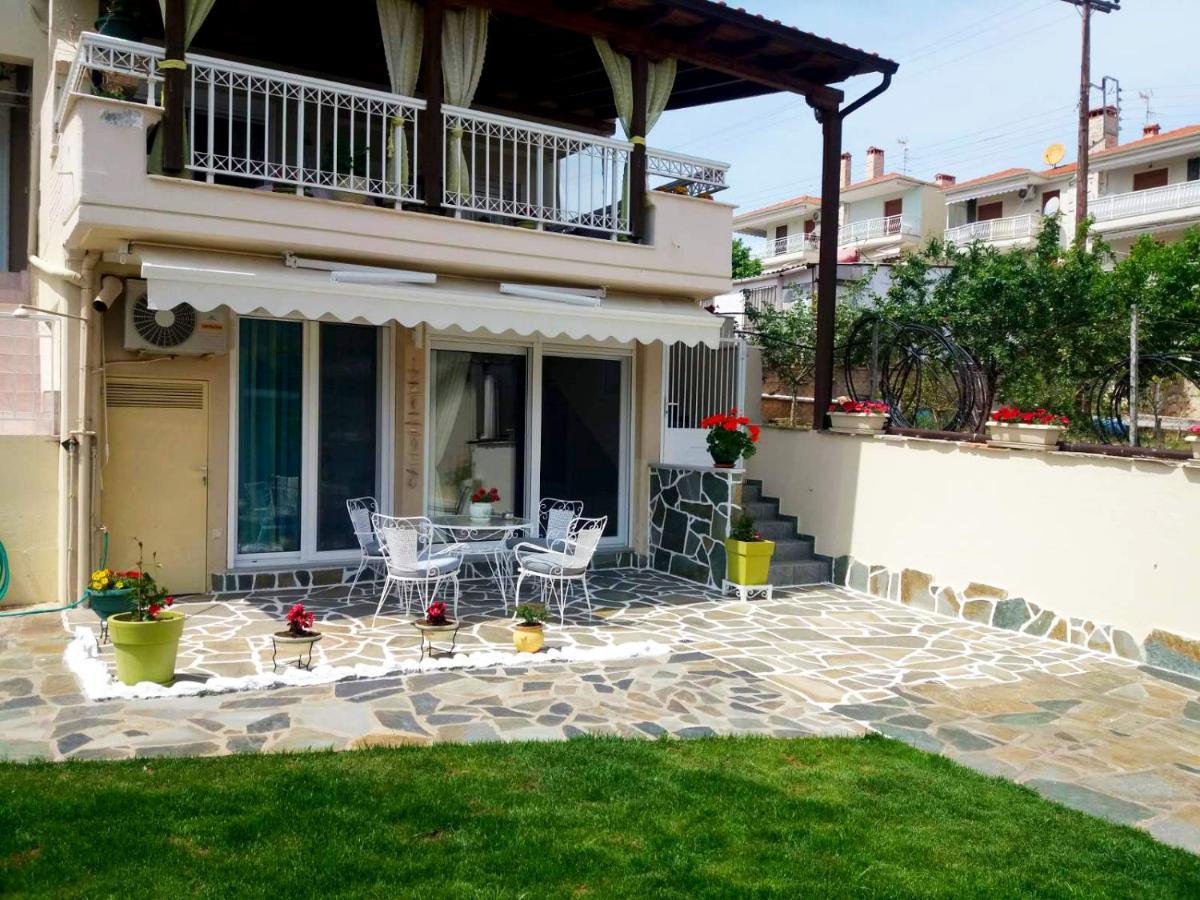 شقة Maria'S Garden House فلوغيتا المظهر الخارجي الصورة