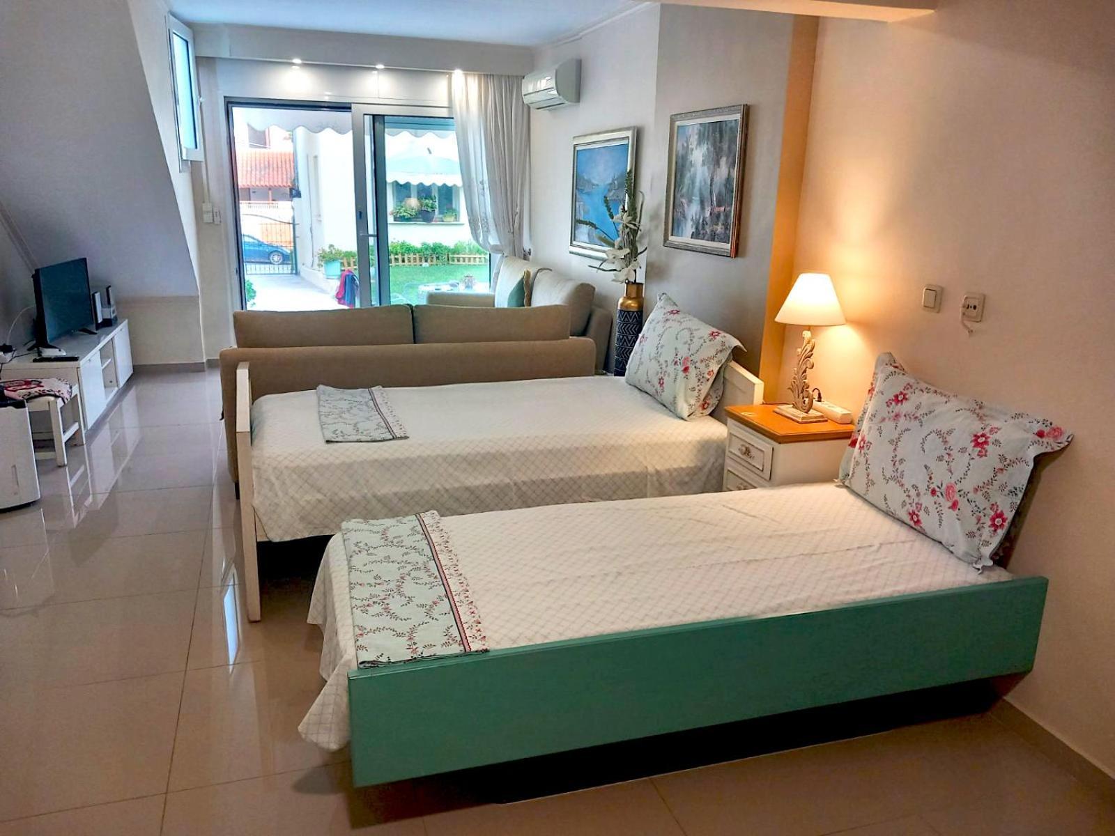 شقة Maria'S Garden House فلوغيتا المظهر الخارجي الصورة